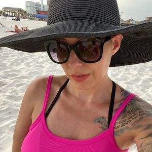 Meet your Posher, Beth